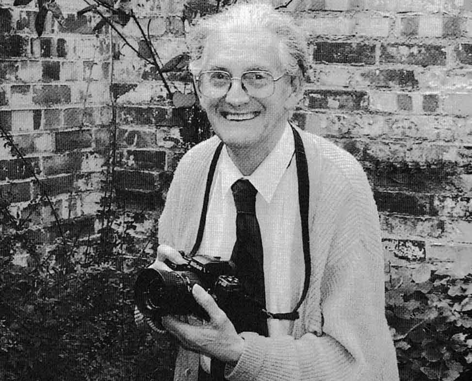 Featured image for “Portrait: David Campbell (1921-2001)”