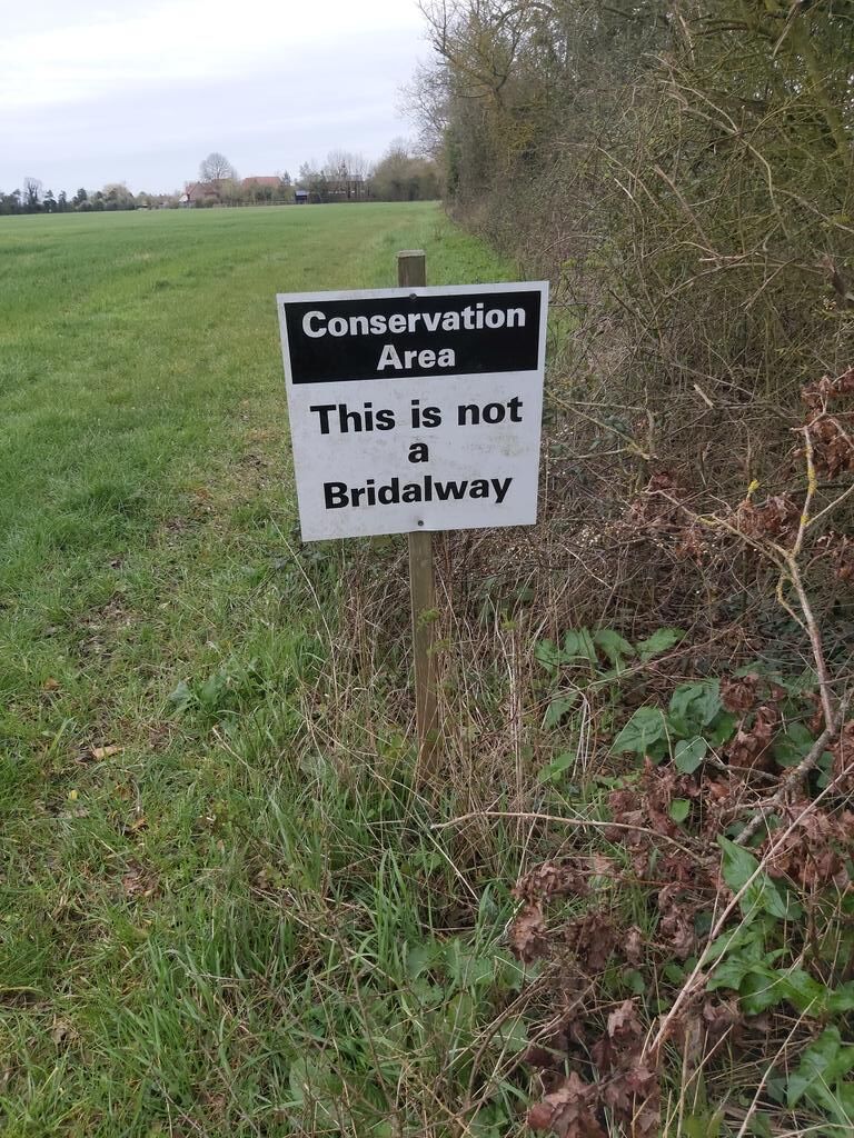 Image for the Tweet beginning: This sign, in Wimbish, always